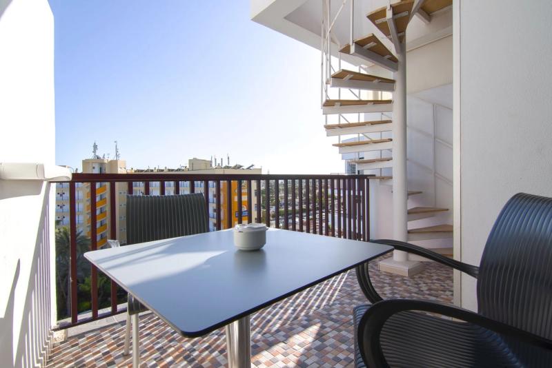 Corona Blanca - Image 3
