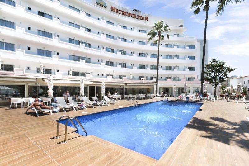 Metropolitan Playa Hotel - Image 4