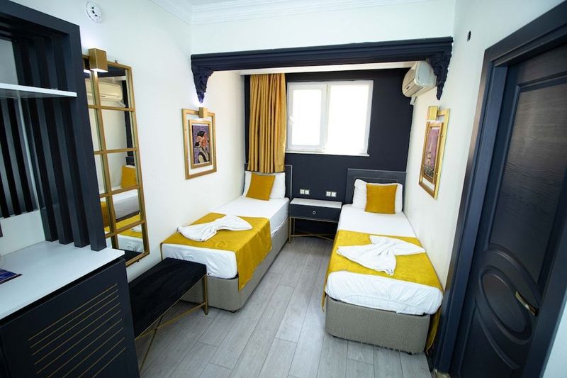 Exporoyal Hotel - Image 9