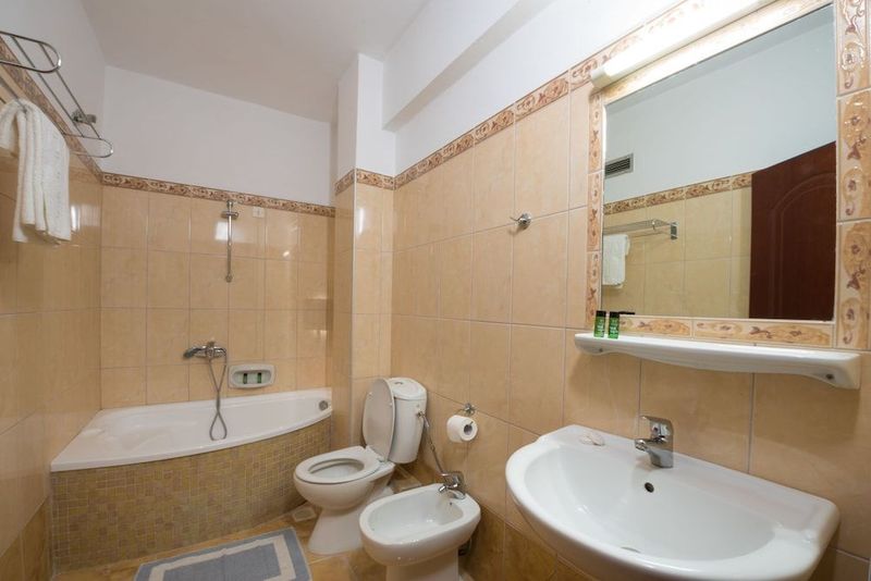Sunset Hotel Corfu - Image 6