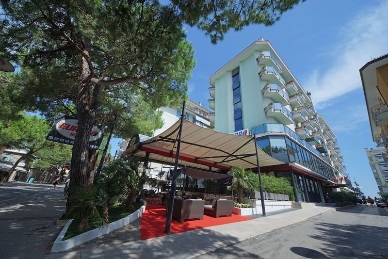 Hotel Europa - Image 10