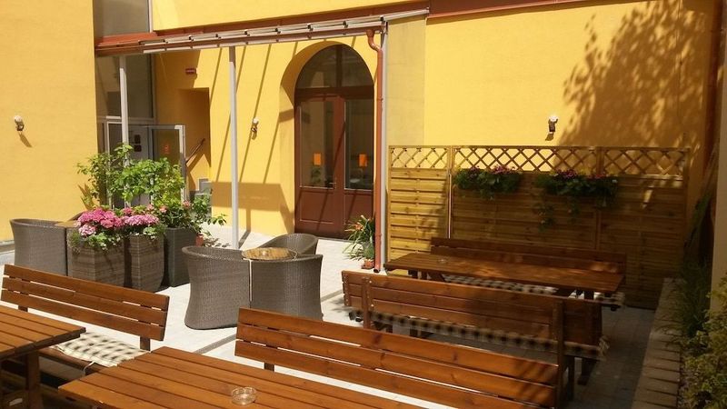 Ambiance Hotel Praha - Image 9