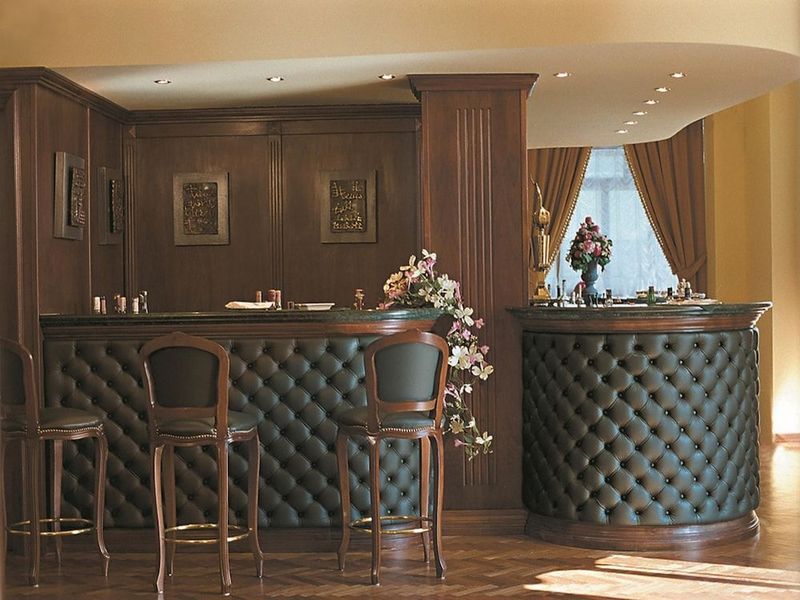 Vittoria Hotel - Image 6