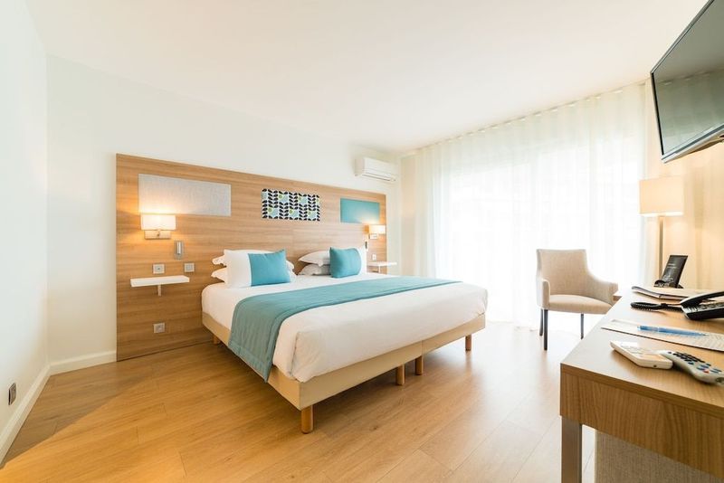 Hotel Helios - Image 4