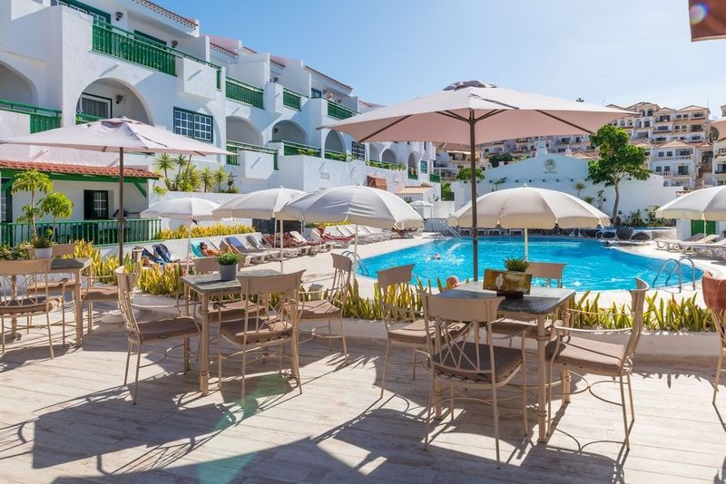 Aparthotel Neptuno Costadeje - Image 9