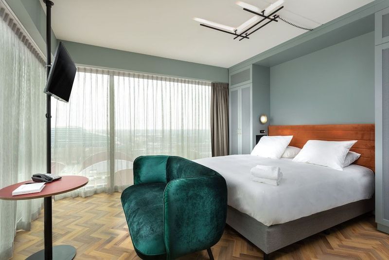 Olympic Hotel - Image 1