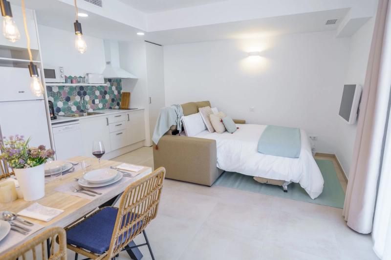 Bamblue Boutique Apartments - Image 7