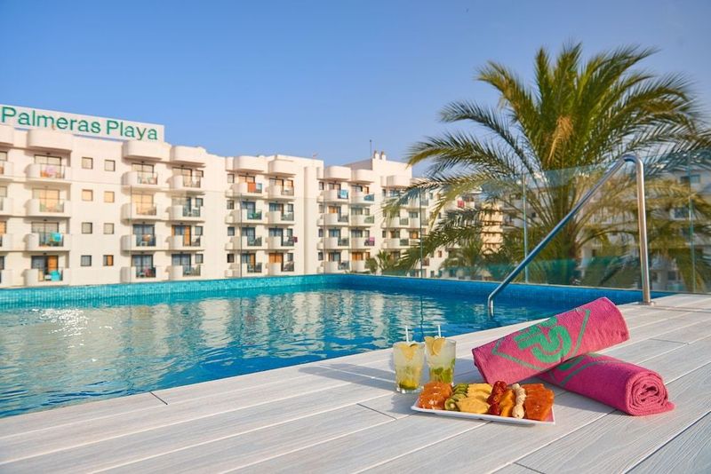 Protur Palmeras Playa Hotel - Image 2