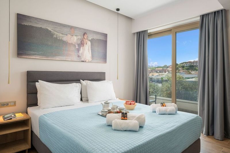 Aequor Luxury Rooms - Image 7