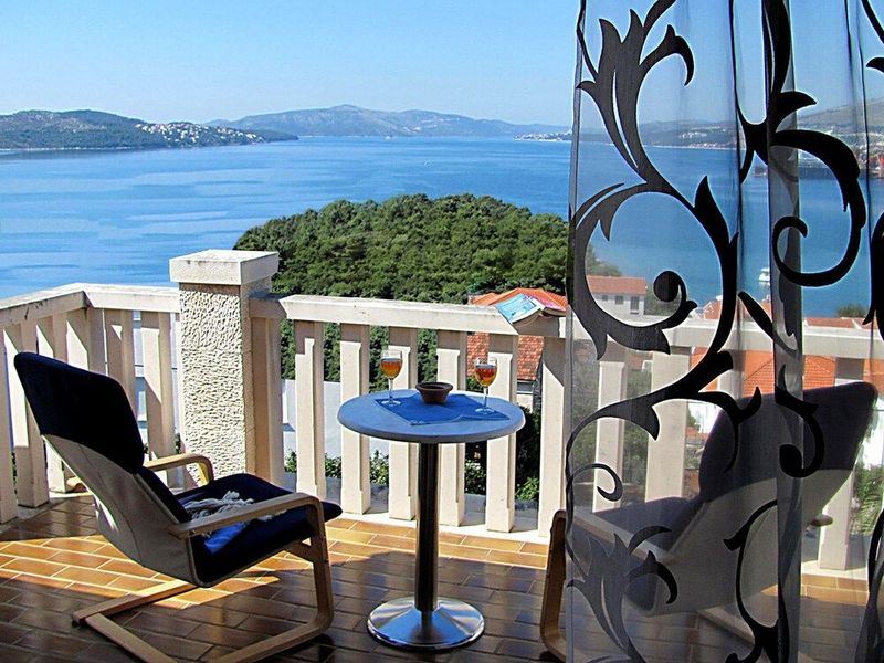 Villa Pape - Image 2