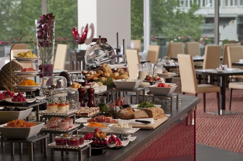 Hotel Palace Berlin - Image 10