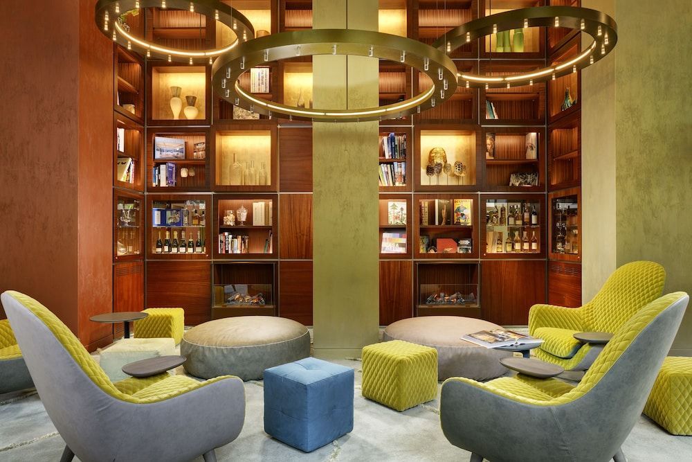 Enterprise Hotel - Image 5