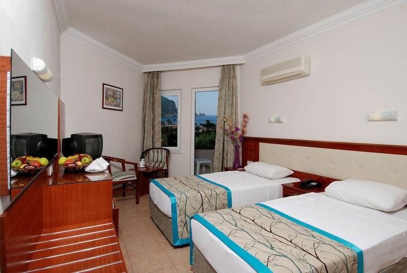 Hatipoglu Beach Hotel - Image 3