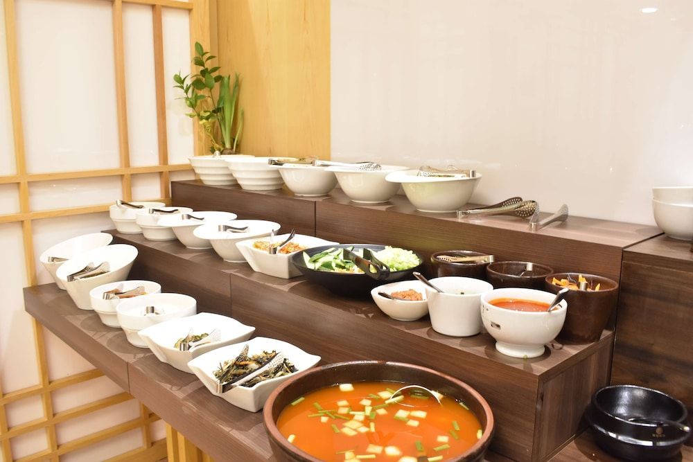 Golden Tulip Media Hotel - Image 5