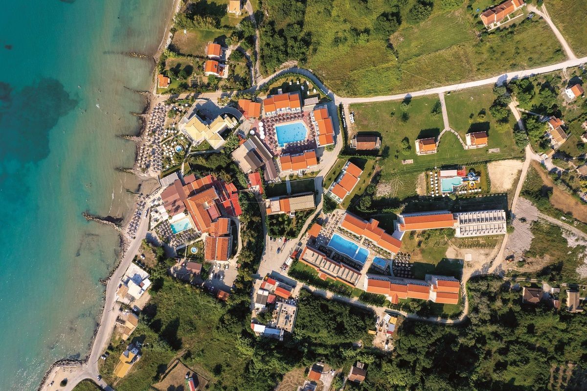 Angela Beach Corfu Hotel & Apartments - Image 1
