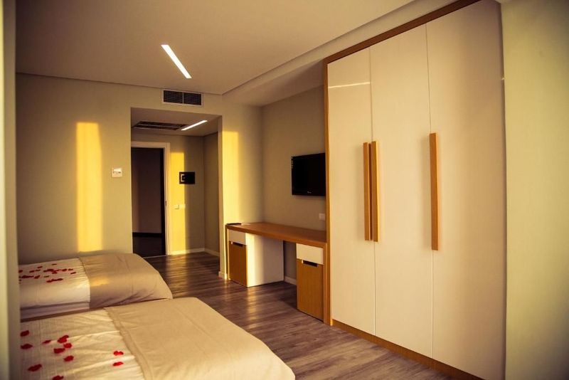 Hotel Bologna - Image 7