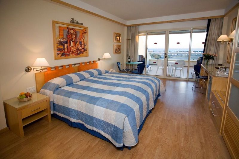 St Raphael Resort - Image 5