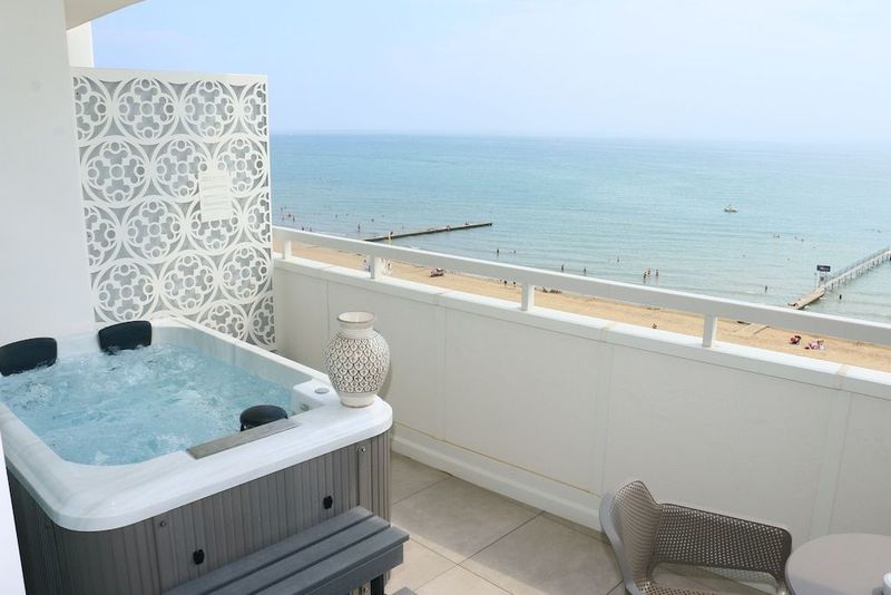 Luxor & Cairo Wellness Hotel - Image 9