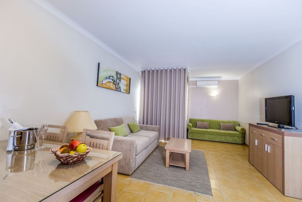 Santa Eulalia Hotel Apartamento & SPA - Image 8