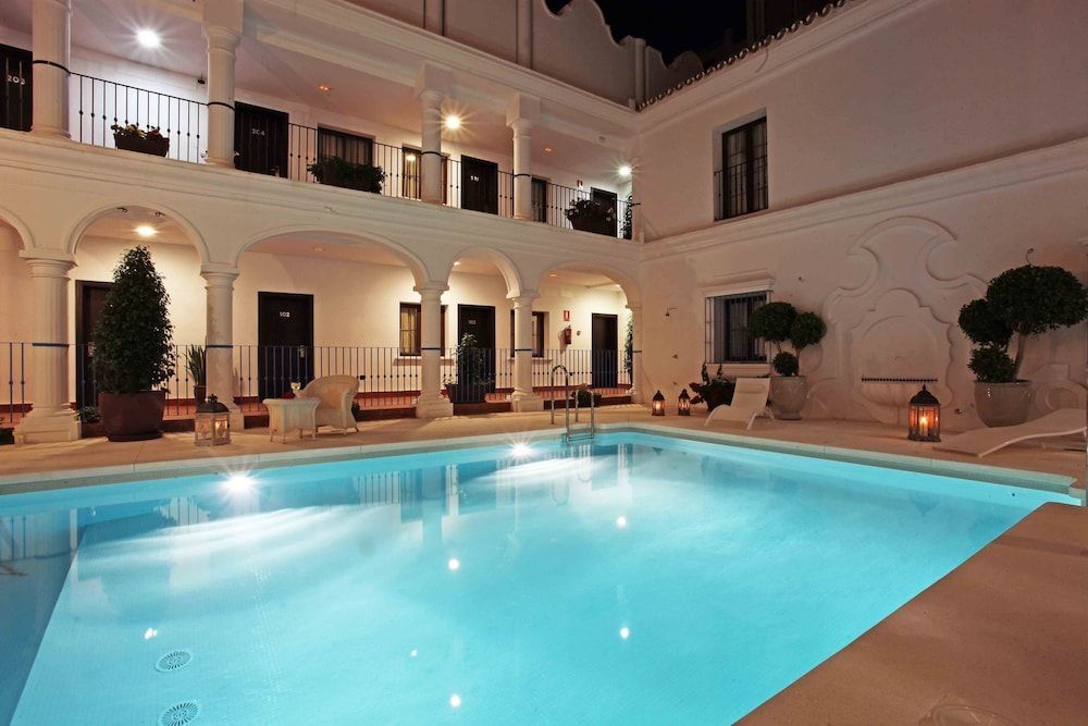 Hotel La Fonda - Image 6