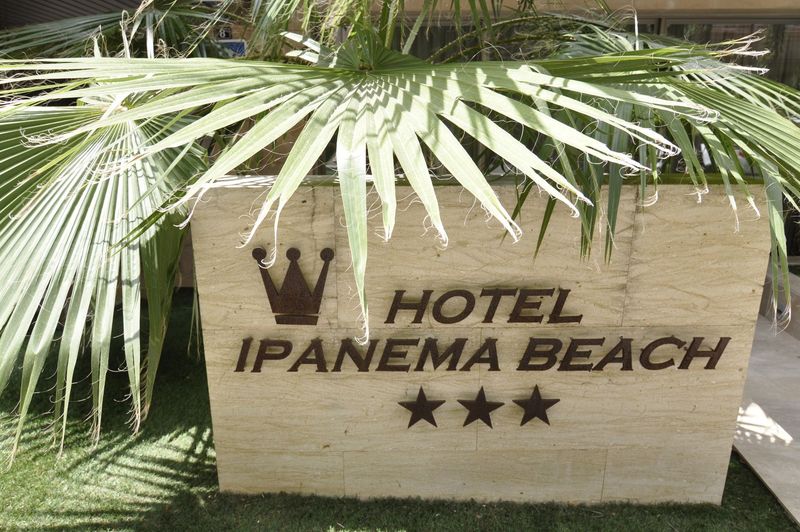 Ipanema Park & Beach - Image 9