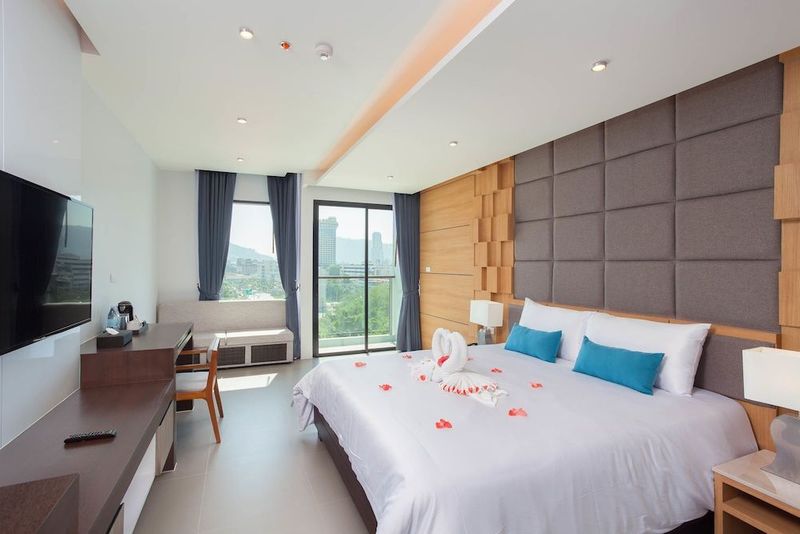 The Marina Phuket Hotel - Image 6