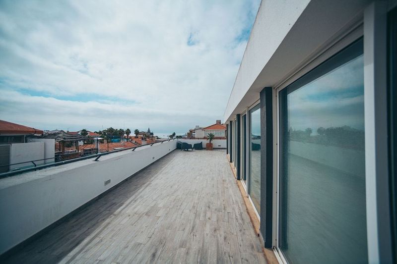Cascais Hotel - Image 8