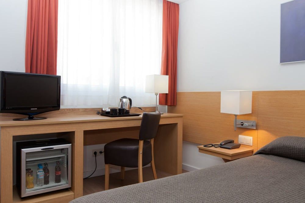 Hotel Sagrada Familia - Image 9