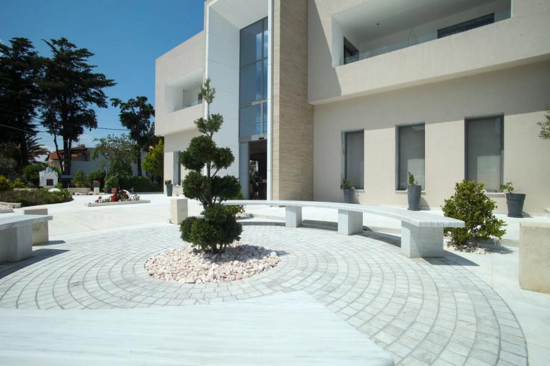 Naias Hotel - Image 6