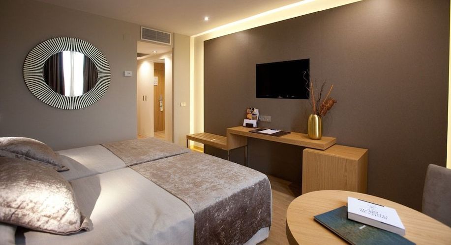 Billede av hotellet Hotel M.A. Sevilla Congresos - nummer 2 af 10