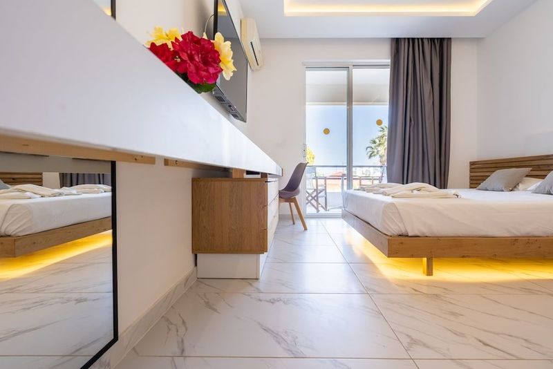 Lardos Bay Hotel - Image 3
