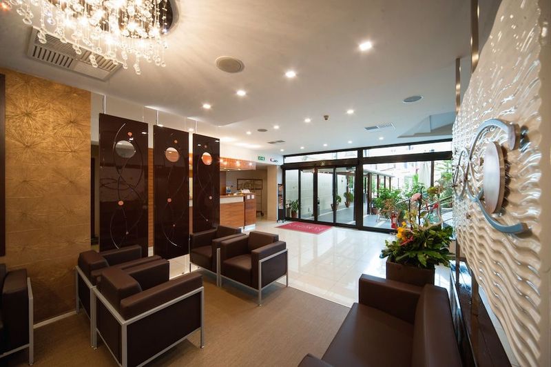 Magri's Hotel - Image 6