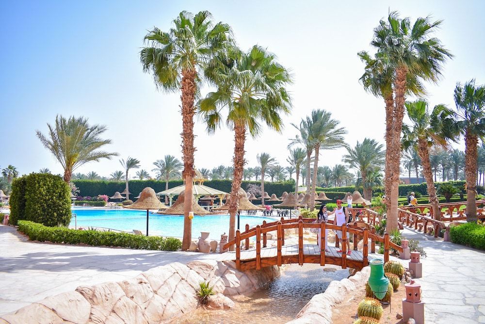 Parrotel Aqua Park Resort - Image 5