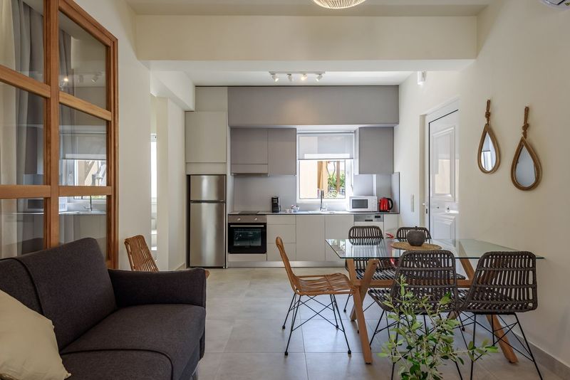 Azure Beach Villas - Image 8