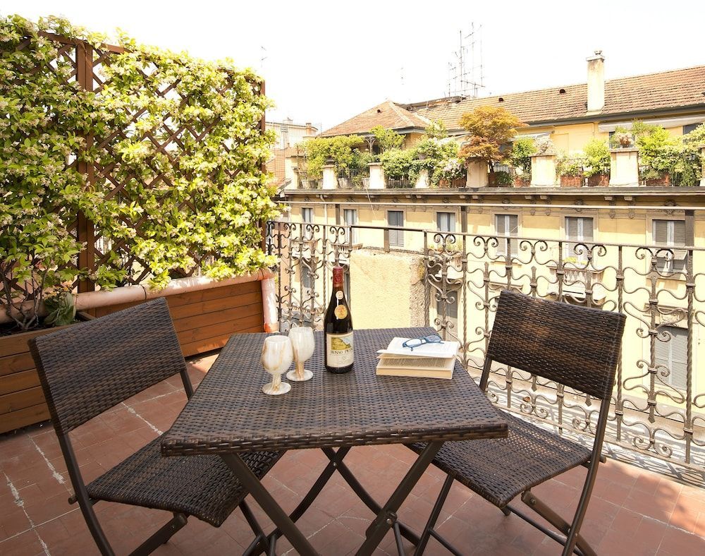Panizza - Image 1
