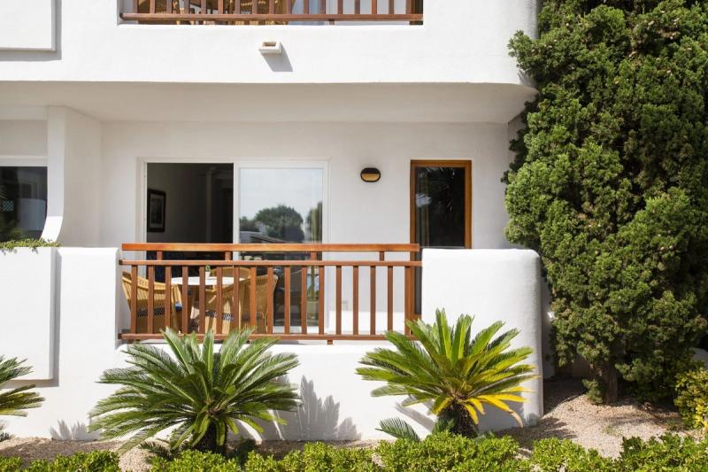 Inturotel Esmeralda Garden - Image 4