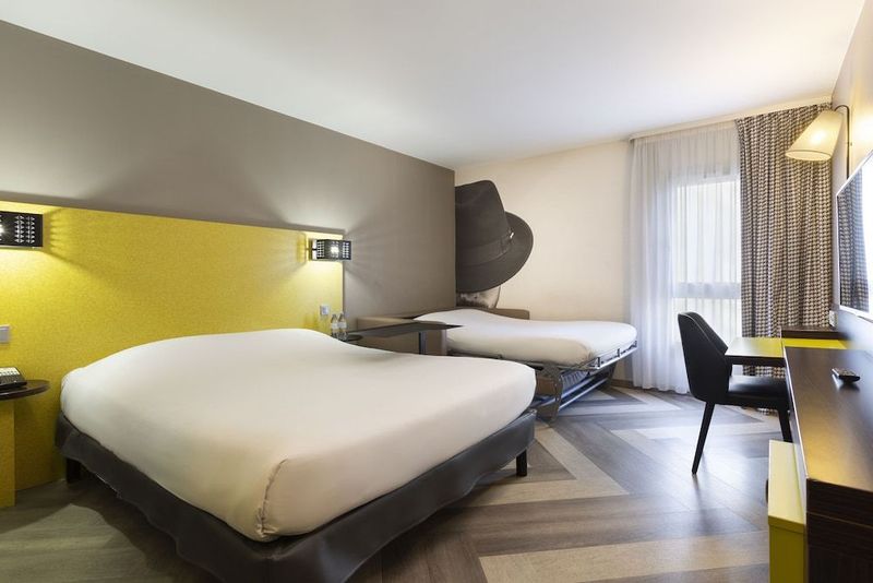 Ibis Styles Nice Vieux Port - Image 3