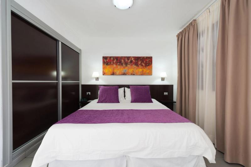 eo Suite Hotel Jardin Dorado - Image 5