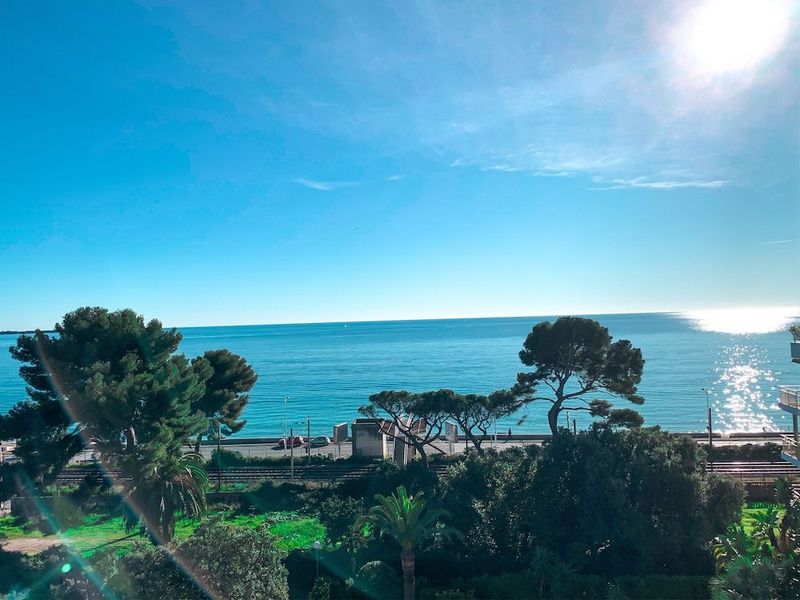 Luxotel Cannes - Image 10