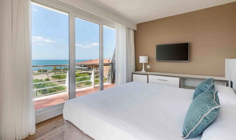Hotel ILUNION Istlantilla - Image 3