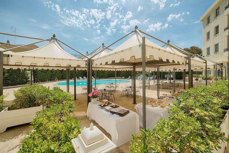 Hotel NH Caltagirone Villa San Mauro - Image 2
