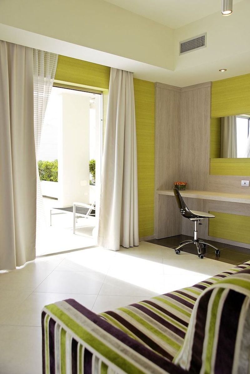 Jazz Hotel - Image 6