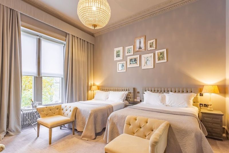 Murrayfield Hotel & Lodge - Image 3