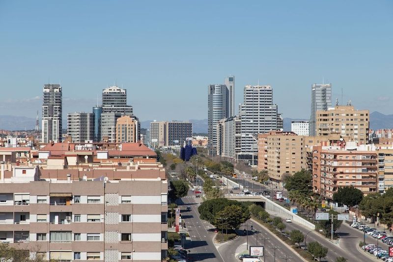 Aparthotel Pio XII Apartments Valencia - Image 3