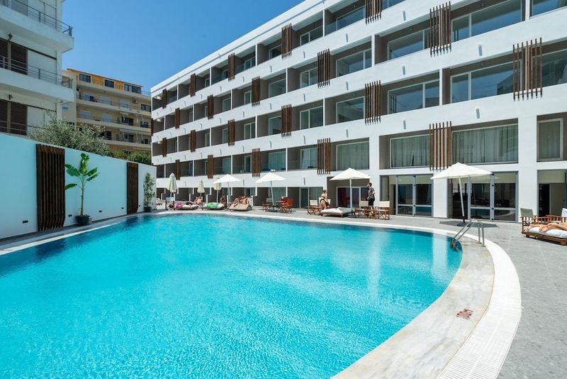 Castellum Suites - Image 10