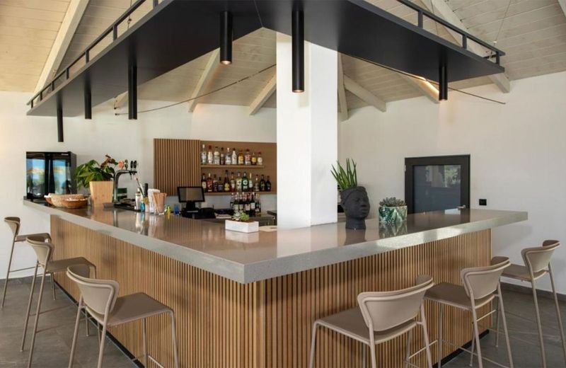 Mare Garden Hotel - Image 7
