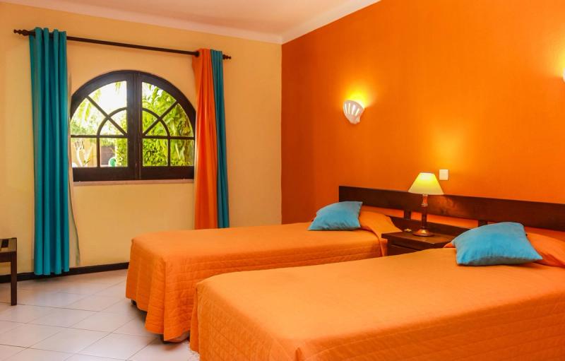 Colina Village - Image 7