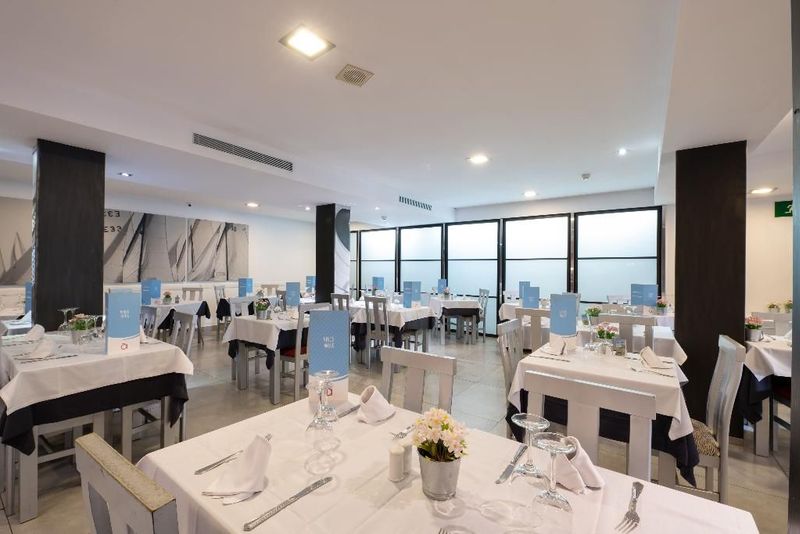 Nautic Hotel - Image 7