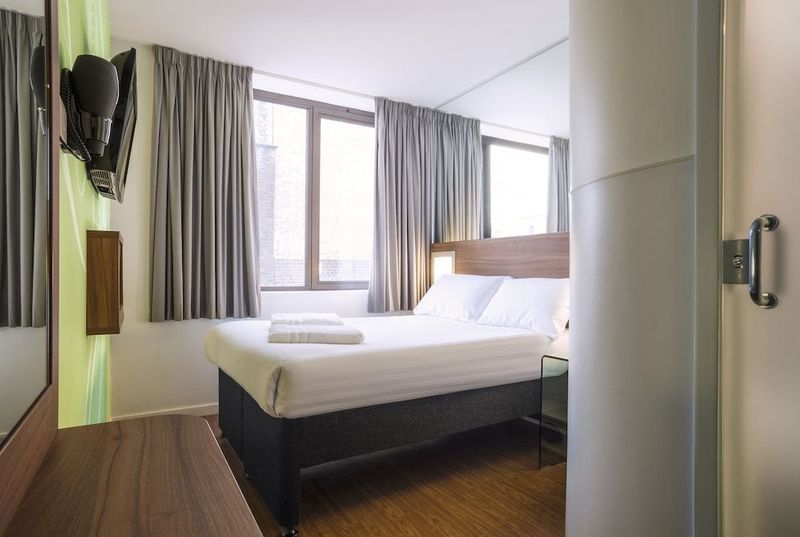 Point A Hotel London Kings Cross - Image 6
