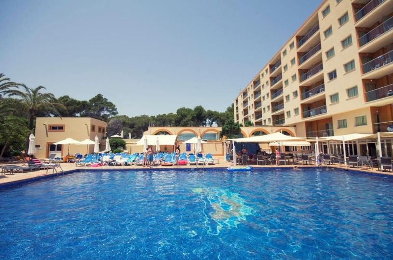 azuLine Hotel Atlantic - Image 5
